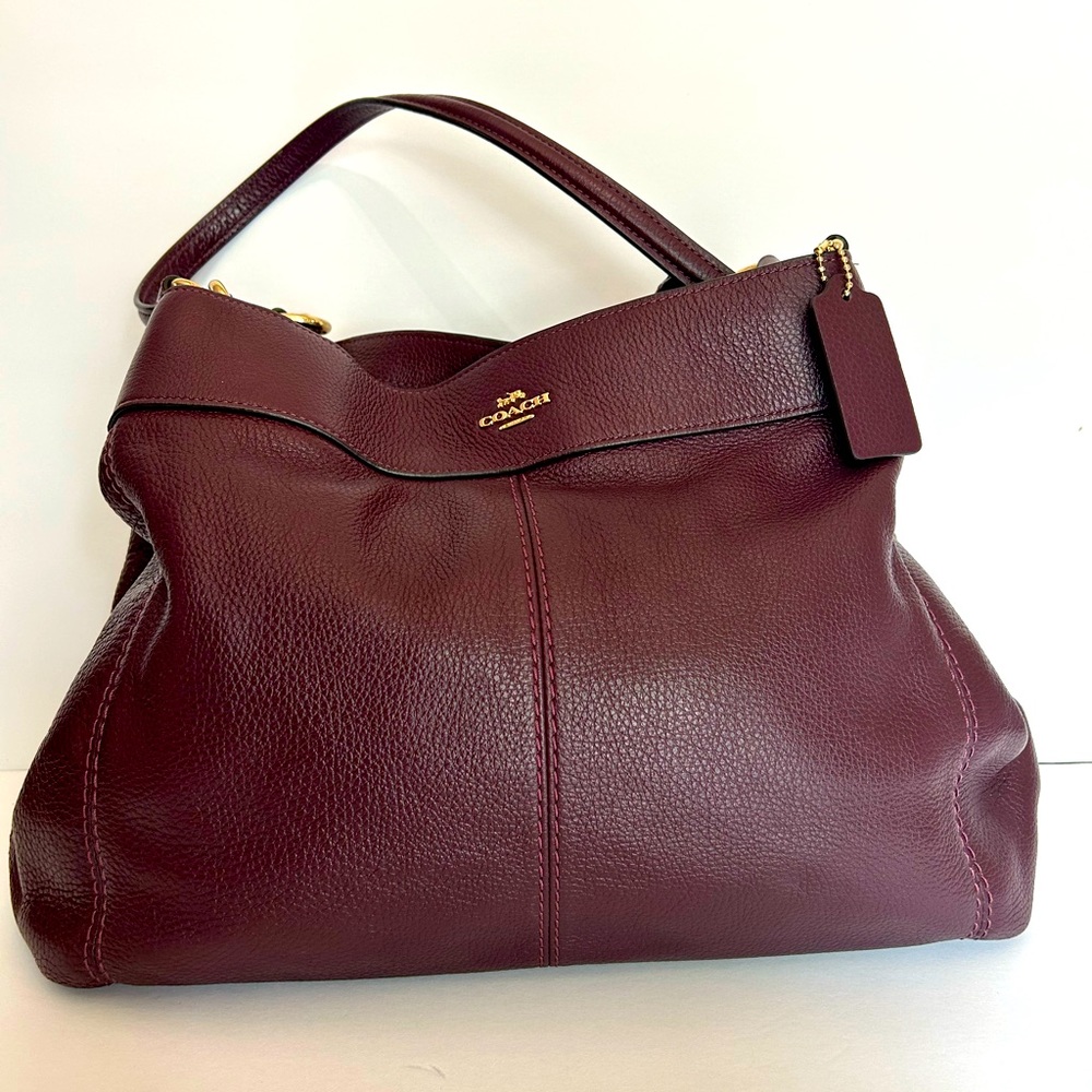 Coach Lexy shoulder bag in burgundy pebble leather